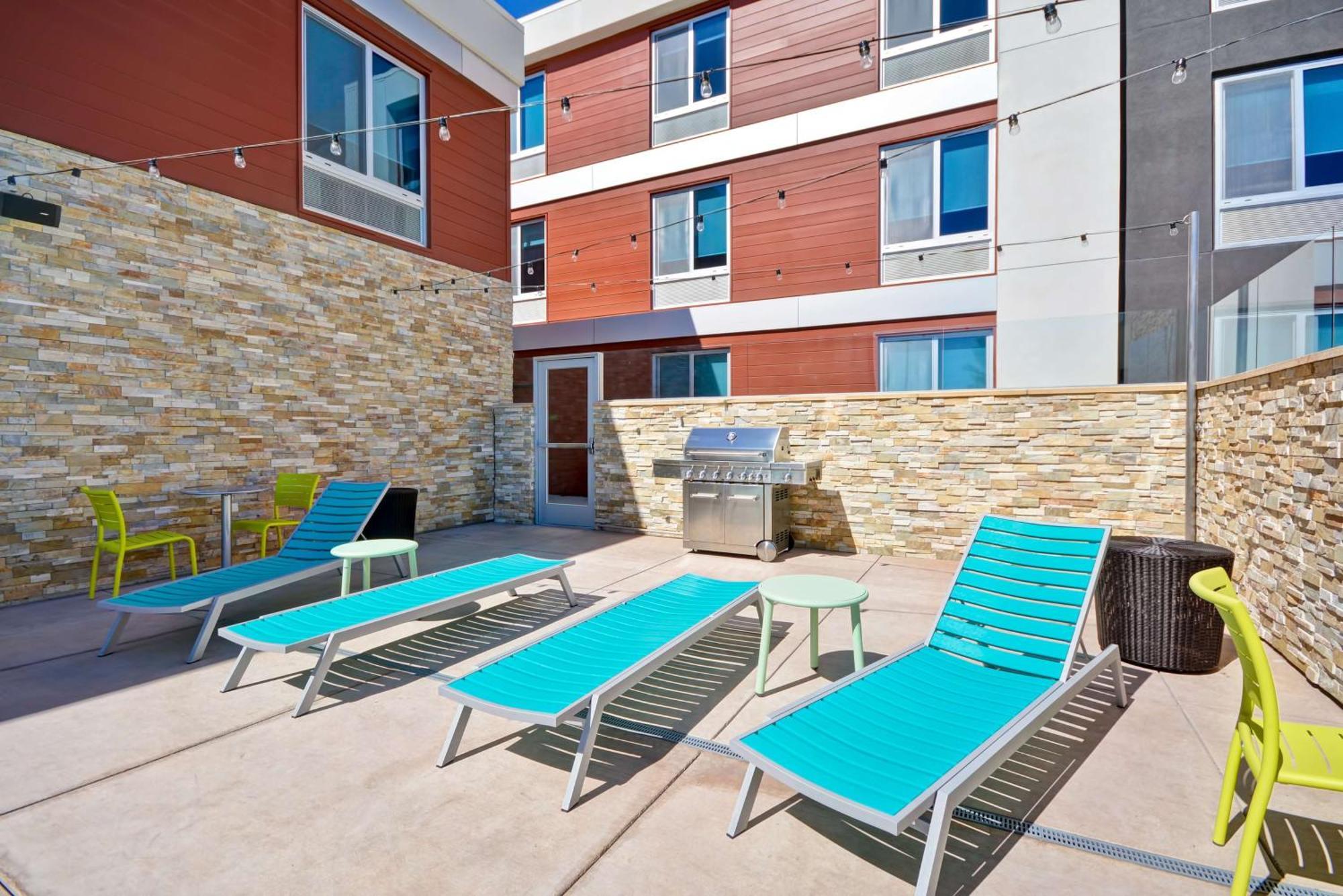 Home2 Suites By Hilton Livermore Exterior foto